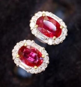1.4ct Pigeon Blood Ruby 18K Gold Earrings