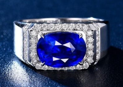 4.3ct Royal Blue Sapphire 18K Gold Ring