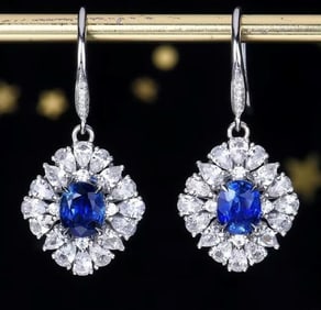 Sri Lankan Sapphire 18Kt Gold Earrings