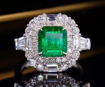 2.35ct Colombian Emerald Ring 18K Gold