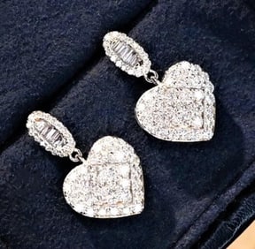 Natural Diamond 18Kt Gold Earrings