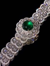 18Kt Gold Natural Diamond Emerald Bracelet