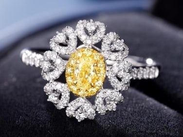 Natural Yellow Diamond 18Kt Gold Ring