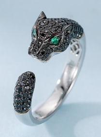 18Kt Gold Natural Diamond Ring