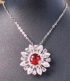 Pigeon Blood Red Ruby 18Kt Gold Pendant