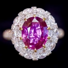 3.2ct Natural Sapphire 18Kt Gold Ring