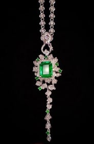 5ct Natural Emerald 18Kt Gold Pendant