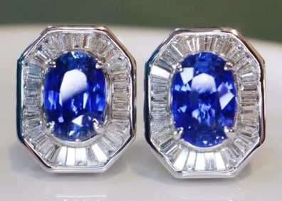 18Kt Gold Royal Blue Sapphire Earrings