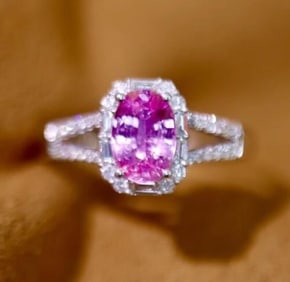 0.85ct Natural Sapphire 18Kt Gold Ring