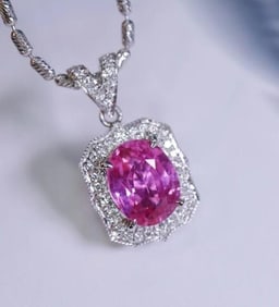1.2ct Natural Sapphire 18Kt Gold Pendant
