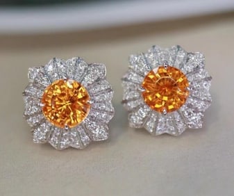 3.1cts Fanta Spessartite 18Kt Gold Earrings