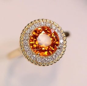 2.2ct Fanta Spessartite 18Kt Gold Ring