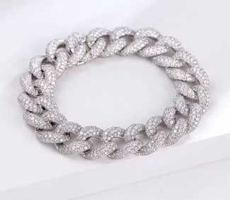 19.2cts Natural Diamond 18Kt Gold Bracelet