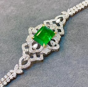 4.2ct Natural Emerald 18Kt Gold Bracelet