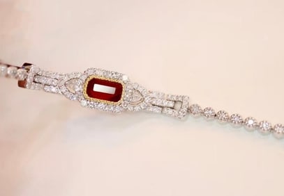1.26ct Pigeon Blood Ruby 18Kt Gold Bracelet