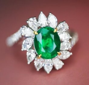 1.2ct Afghanistan Emerald 18Kt Gold Ring