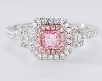 Natural Pink Diamond 18Kt Gold Ring