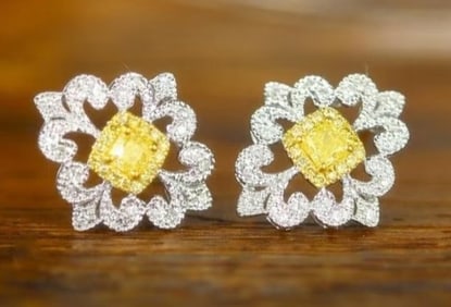 Natural Yellow Diamond 18Kt Gold Earrings