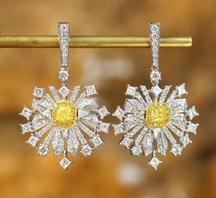 2.65ct Natural Diamond 18Kt Gold Earrings