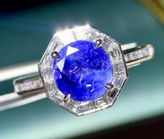 2ct Natural Sapphire 18K Gold Ring