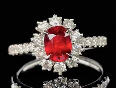 1.08ct Pigeon Blood Ruby 18K Gold Ring