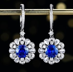 2.3cts Royal Blue Sapphire 18Kt Gold Earrings