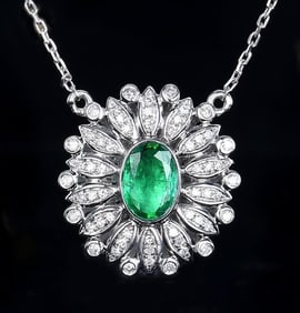 Natural Emerald 18Kt Gold Necklace