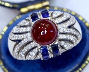 2ct Pigeon Blood Ruby 18Kt Gold Ring