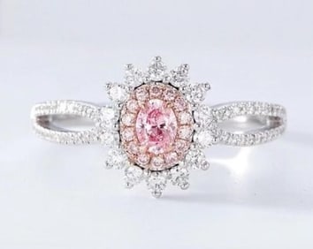 Natural Pink Diamond 18Kt Gold Ring