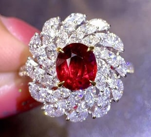 2ct Mozambique Pigeon Blood Ruby 18Kt Gold Ring
