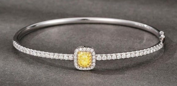 Natural Yellow Diamond 18Kt Gold Bangle