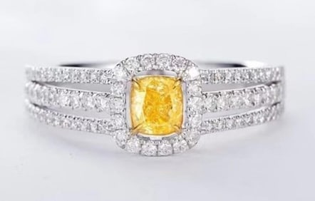 0.5ct Natural Yellow Diamond 18Kt Gold Ring
