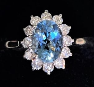 1ct Santa Maria Aquamarine 18Kt Gold Ring