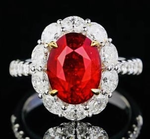 3.3ct Pigeon Blood Ruby 18Kt Gold Ring