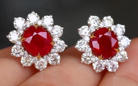 2.1cts Pigeon Blood Ruby 18Kt Gold Earrings