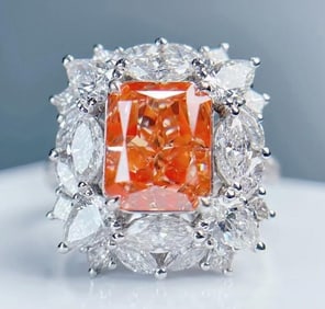 3.2ct Natural Orange Diamond 18Kt Gold Ring