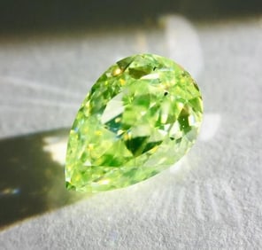 1ct Natural Green Diamond