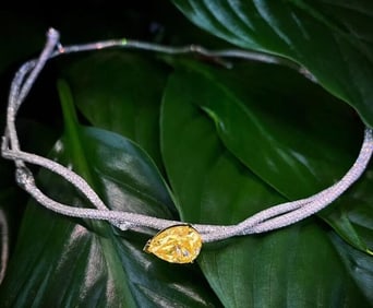 4ct Natural Yellow Diamond 18Kt Gold Necklace