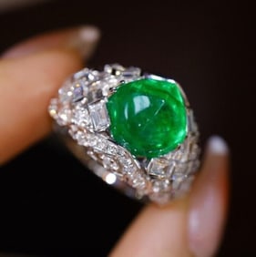 5ct Zambian Emerald 18Kt Gold Ring