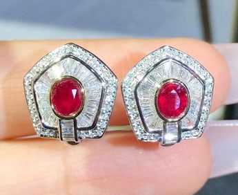 1.5cts Natural Ruby 18Kt Gold Earrings