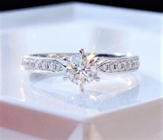 0.5ct Natural Diamond 18Kt Gold Ring