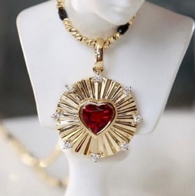 Natural Tourmaline 18Kt Gold Pendant