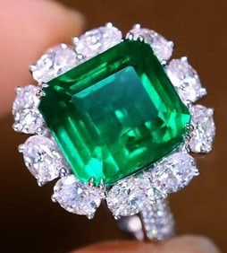 8.2ct Colombian Emerald Ring 18K Gold