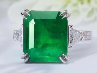 12.6ct Natural Emerald Ring 18K Gold