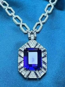 18ct Natural Tanzanite Necklace 18K Gold