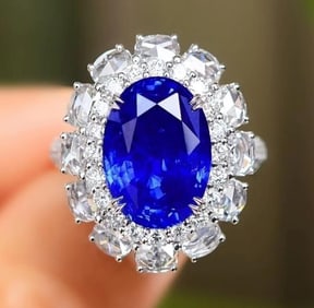 4.7ct Natural Sapphire 18Kt Gold Ring