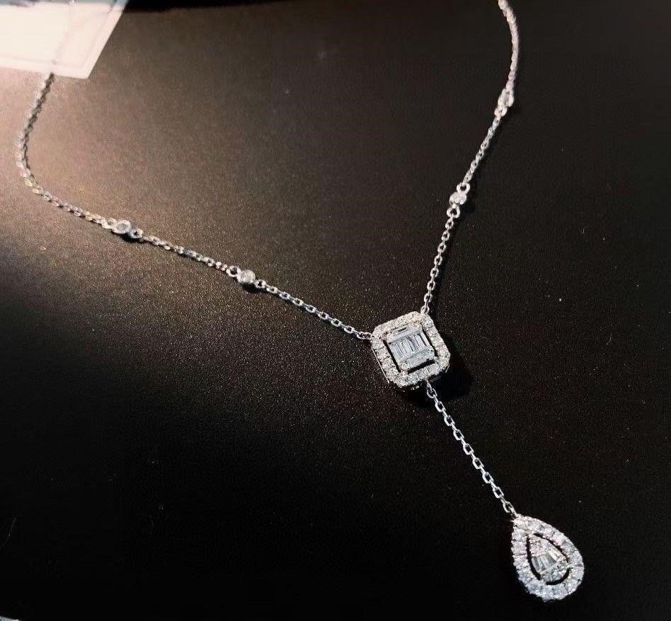 Natural Diamond Necklace 18K Gold (1 of 1)