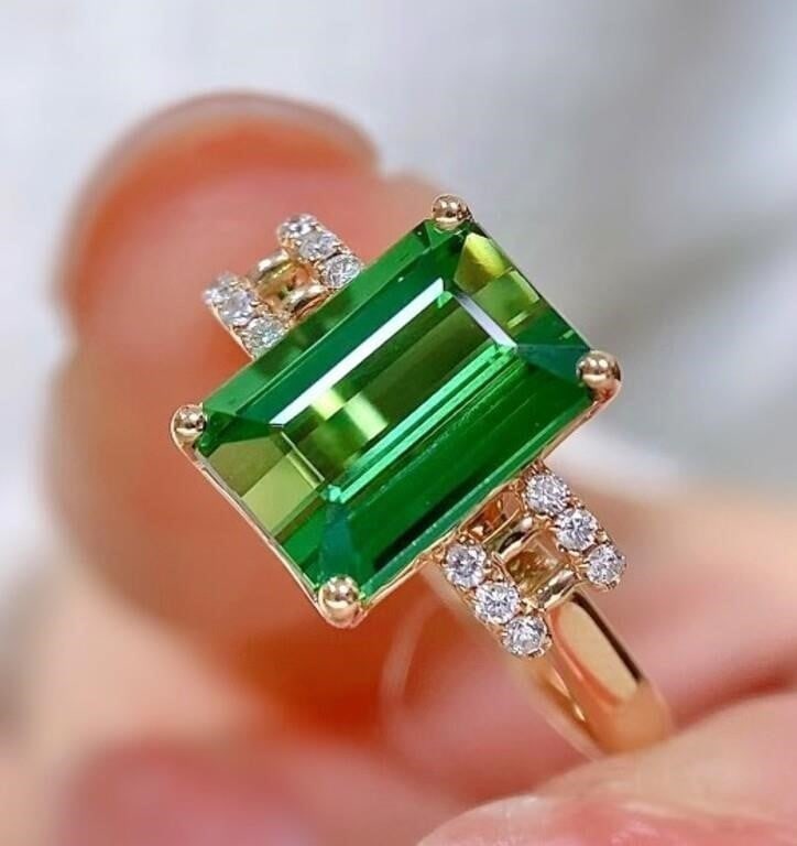 2.5ct Natural Tourmaline 18K Gold Ring: 18K gold set with 2.5ct natural tourmaline and natural diamonds. Rich color, clean crystal, good clarity. Overall condition is excellent. Internationally certified natural Tourmaline, comes with Inter