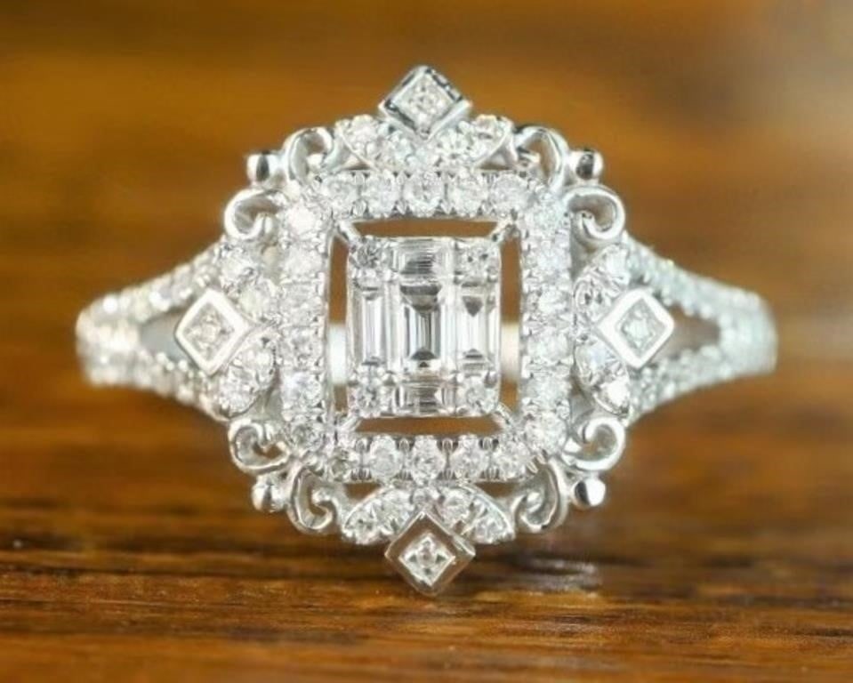 Natural Diamond 18K Gold Ring (1 of 3)