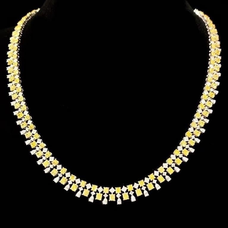 19.6ct Natural Yellow Diamond 18K Gold Necklace: Handcrafted from heavy 18K-gold, gorgeous design, attractive style, very lavish and alluring. 18K gold inlaid natural South African high-quality diamonds, main stone: 19.6cts yellow diamonds, accessor